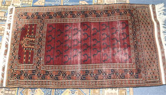A prayer mat 105 x 61cm